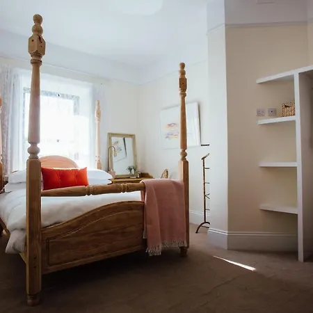 Bed & Breakfast Tom Blake House *