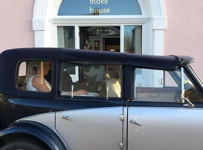 Bed & Breakfast Tom Blake House 4*